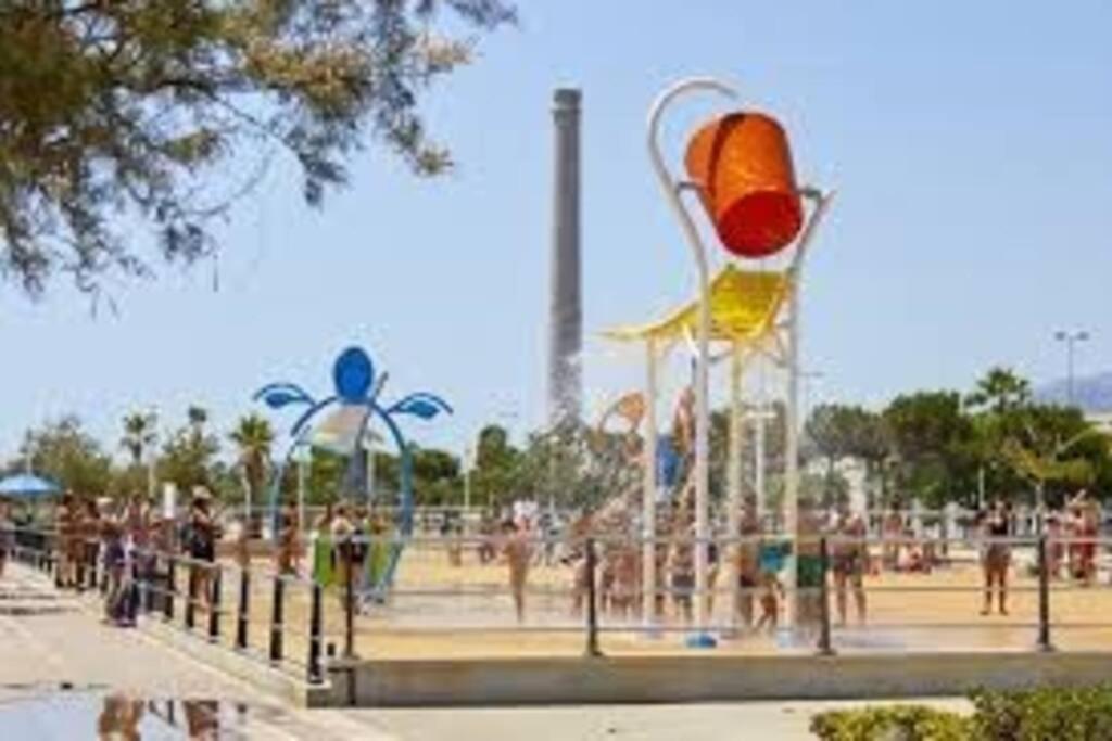 Vacaciones En Malaga Playa Misericordia, Cerca Aeropuerto מראה חיצוני תמונה